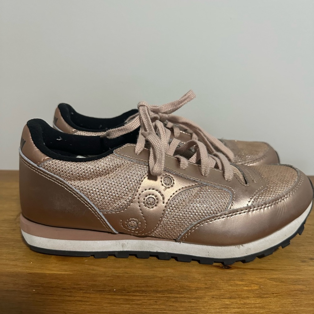 Girl’s Saucony Jazz Metallic Sneakers